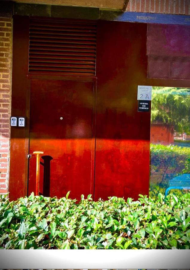 Homeabout Madrid Rio Apartment Esterno foto